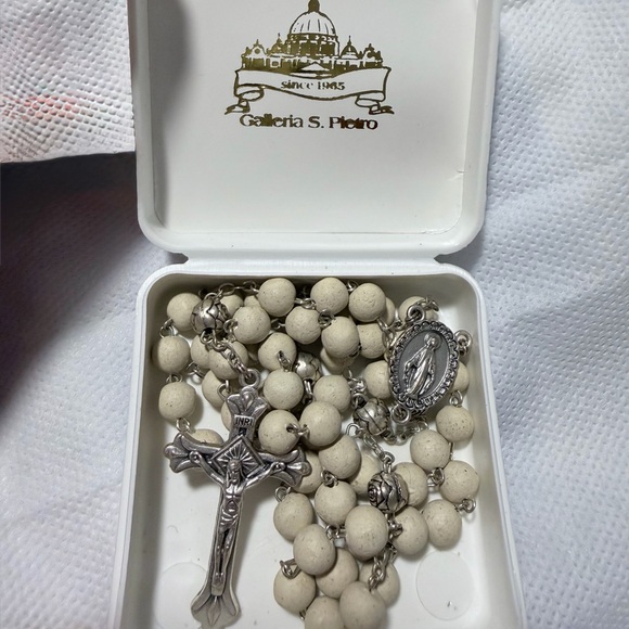 Rosary from Rome - Picture 3 of 4